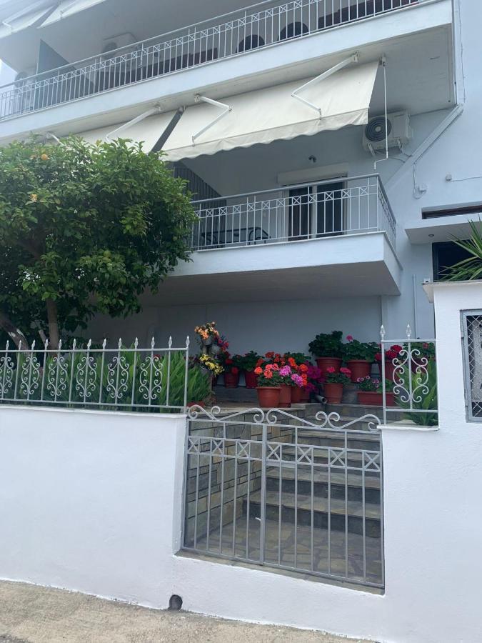 Anna House 1 Hotel Sarti Luaran gambar